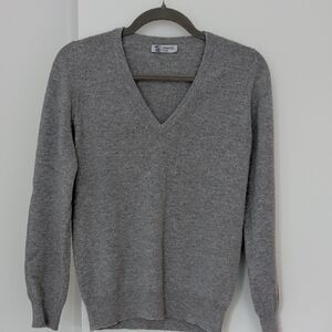 Johnstons of Elgin Silver Light Grey V-Neck Sweater
